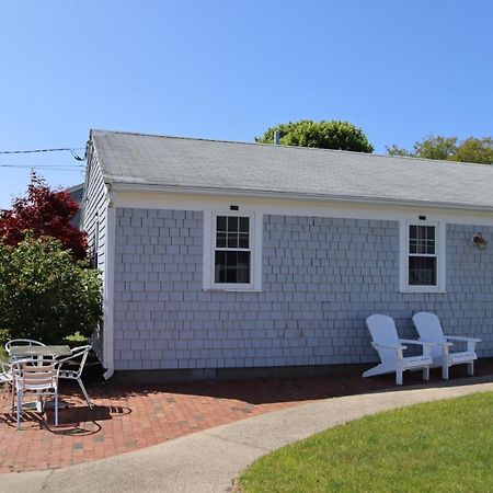 Seaside Serenity, Just A Block /0.1 Mile Away From The Beach Yarmouth Port 外观 照片